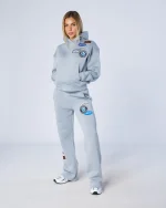 Womens relaxed OG Tracksuit blue cloud (2)